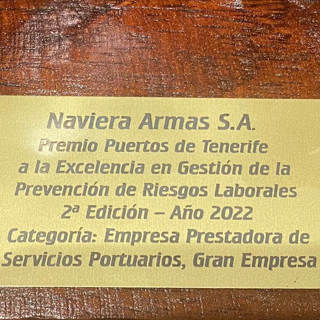 ceoetenerife's tweet photo. 🥇Empresas de la provincia #premiadas por su #excelencia en la #prevención de los #riesgoslaborales.
⚓La @PortsSCTenerife, hizo entrega de los premios puertos de Tenerife a la Excelencia en Gestión de la Prevecnción de Riesgos Laborales. https://t.co/FHLddVHaTC