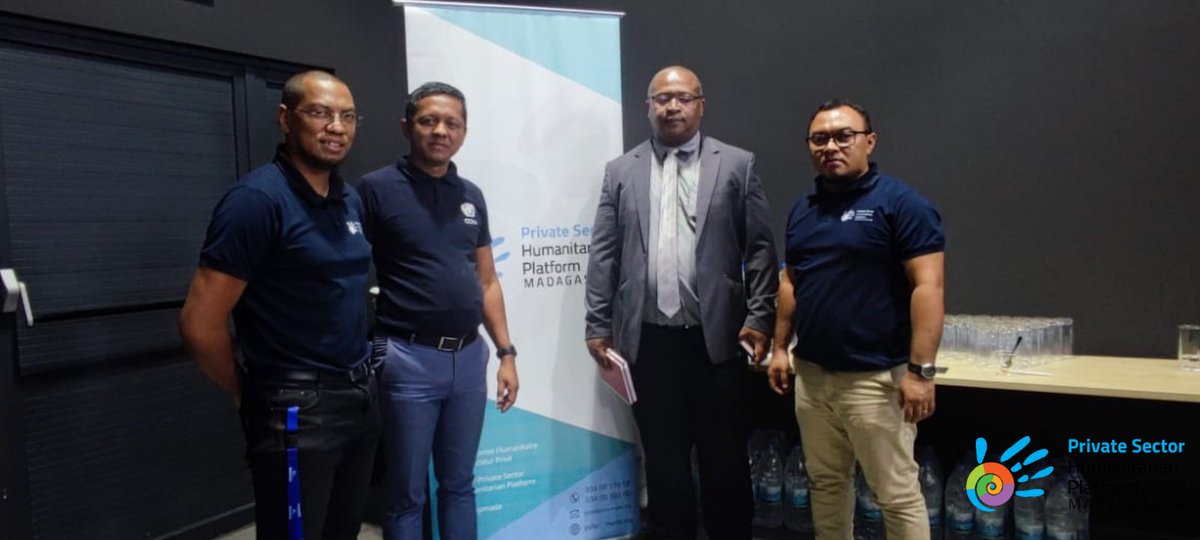pshpmada's tweet photo. Retour en images sur l'atelier de formation en Gestion des Risques et des Catastrophes focalisée sur la protection, résilience des affaires du secteur privé et formation en matière de mise en place d'un centre opérationnel ce 25 novembre à l’AXIAN UNIVERSITY, Galaxy Andraharo. https://t.co/YyryLRNYVn
