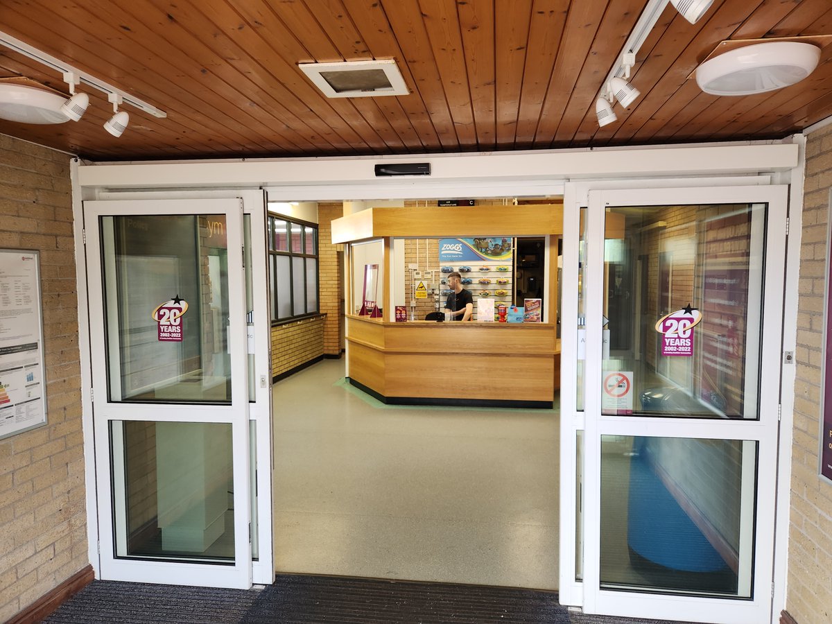 A new #entrance for <a href="/haloleisure/">Halo Leisure</a> Pencoed Swimming Pool brings improved #accessibility and #environmental credentials.
Designed, fabricated and installed by MGS, the automatic door system uses a #dormakaba ES200 Easy sliding door operator.
mgsuk.com/commercial-aut…
#automaticdoors