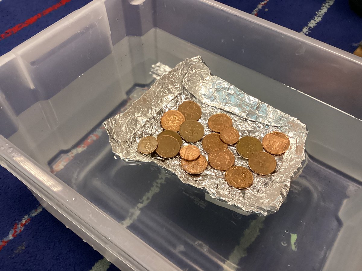 StainesPrepYr1's tweet photo. We have been learning about materials that float and sink in #StainesPrepScience we had a task to try and make the strongest boat out of tin foil. Our winners boat held 26 coins before it sank! #StainesPrepLearning #KS1Science https://t.co/yriS25h4JX