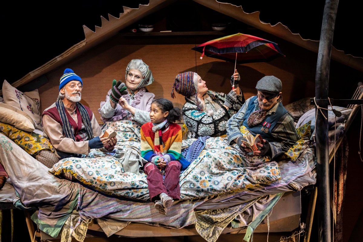 “No time to dally when wonders await.”

Take a peek into paradise with our Charlie and the Chocolate Factory – The Musical production images.

📸Johan Persson

🎟️bit.ly/3u1jxo4