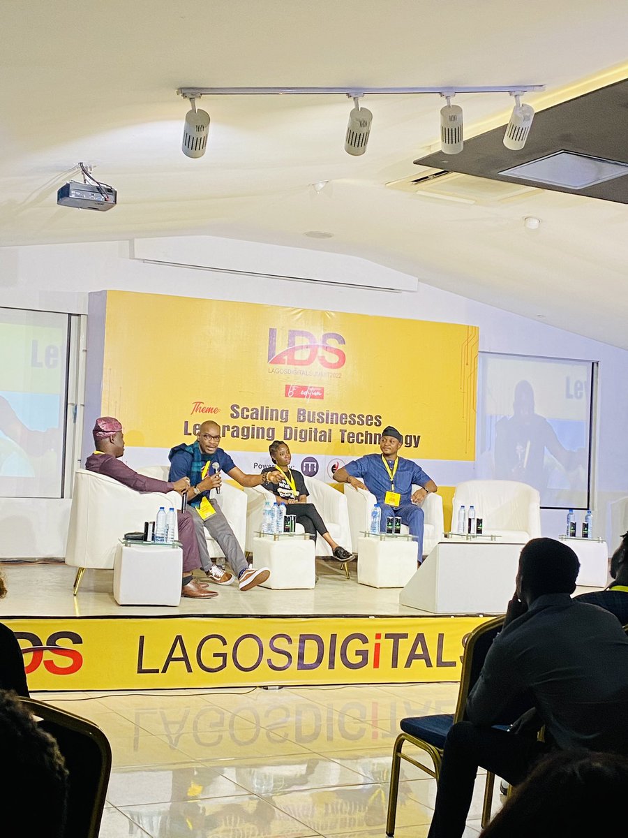 showkayze's tweet photo. Hey guys, meet our 2nd panelist 🤗#LagosDigitalSummit @MustardelsMedia @SheunAdeola @jemimahh__ @J_teapot https://t.co/1gQzlTi0jJ