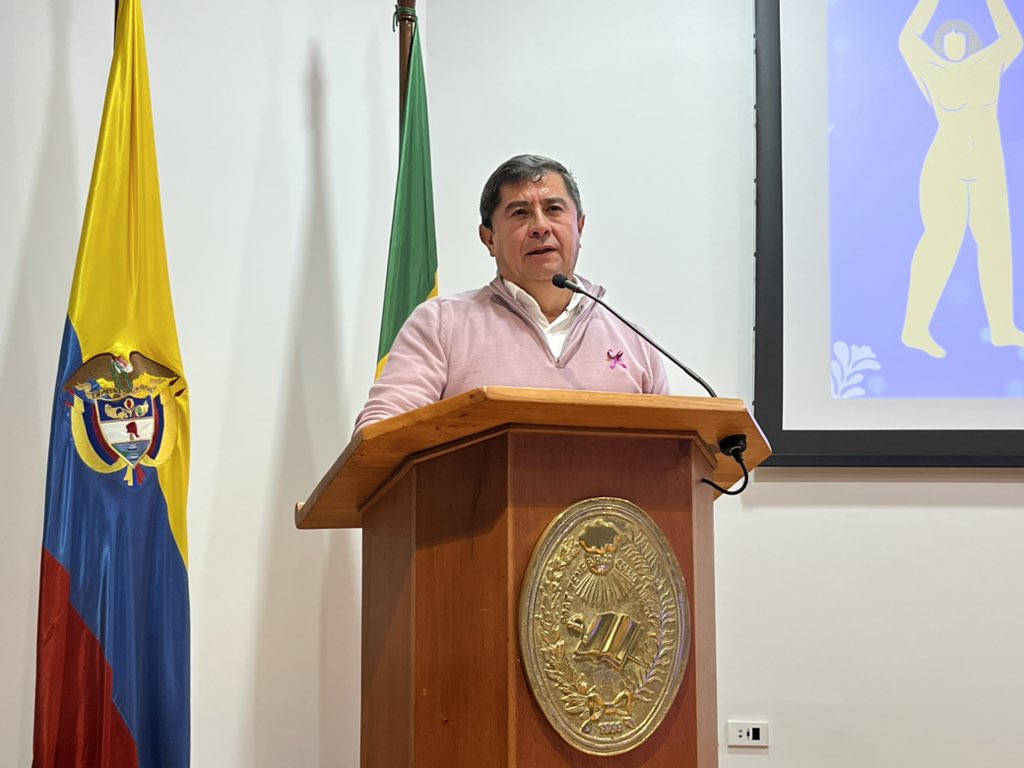 DAFP_COLOMBIA's tweet photo. #25N | Con las palabras del director de Función Pública se da apertura al primer Congreso Internacional Reflexiones y Transformaciones para la Erradicación de las Violencias contra las Mujeres en la Administración Pública.

🌐#EnVivo🌐 

🎥🔴https://t.co/Ip96DPlNNy https://t.co/z7JLpILcqQ