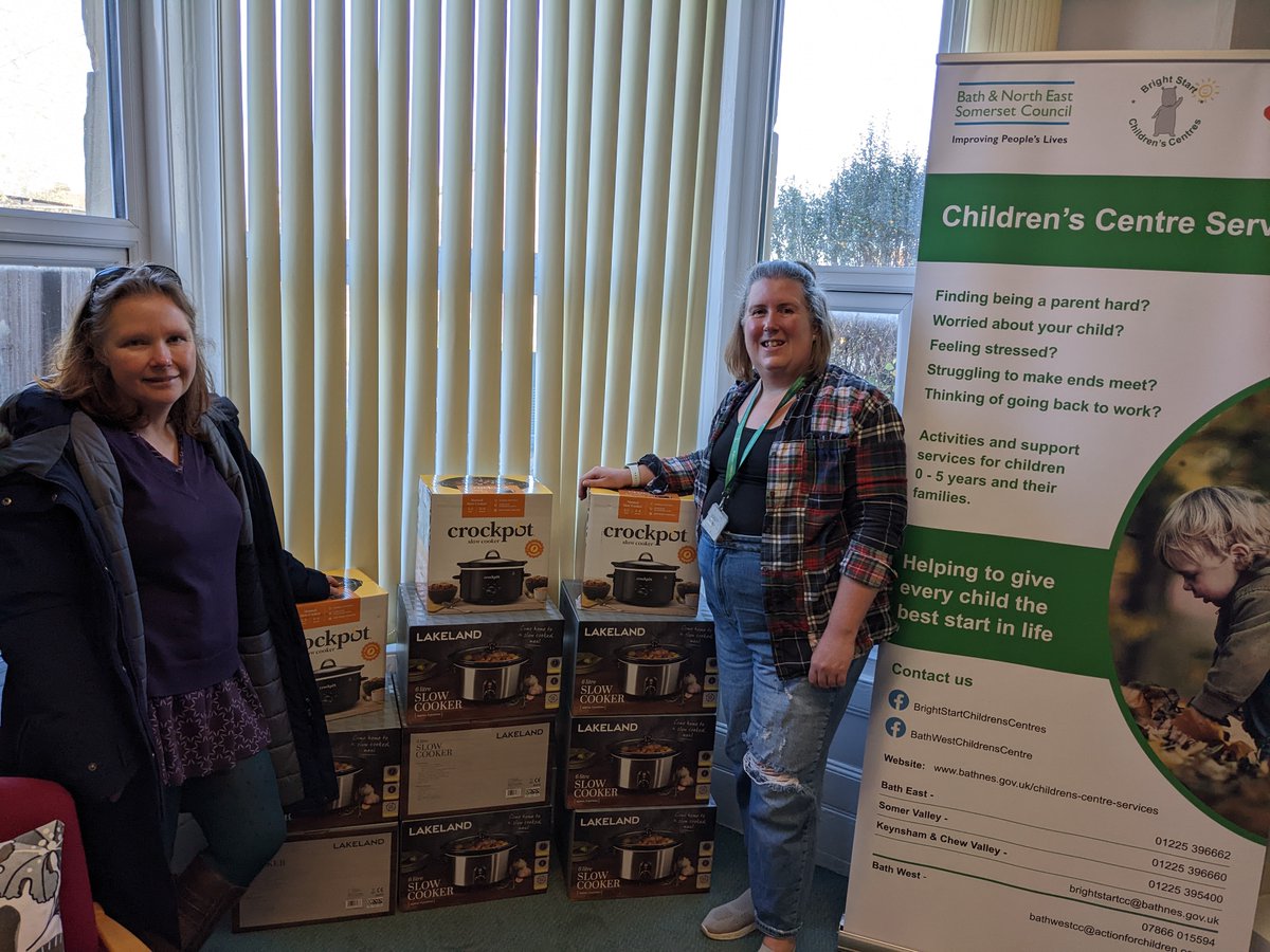 KeynshamCE's tweet photo. We just delivered 10 slow cookers to Keynsham Children's Centre, thx to Aviva Community Foundation. 1st phase of a bigger slow cooker project - if we get funding. Fingers crossed for good news in December! https://t.co/NDxP4t3r9n