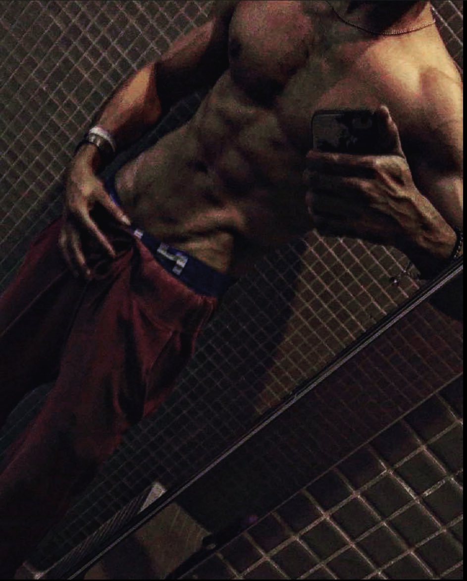 nwafnwa72988018's tweet photo. fitns_66 https://t.co/CpXPxPI3X3