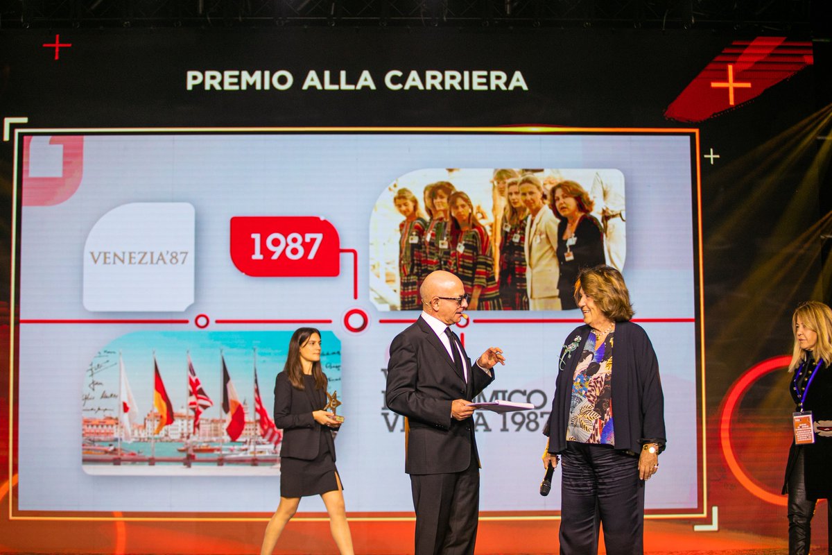 ega_worldwide's tweet image. We could not be happier 💛
On Wednesday, at the #LiveCommunicationWeek Awards, our founder and President, Emma Golinelli Aru, received the Lifetime Achievement Award 👏

An important milestone that recognizes the positive impact she had on the events and meetings industry.