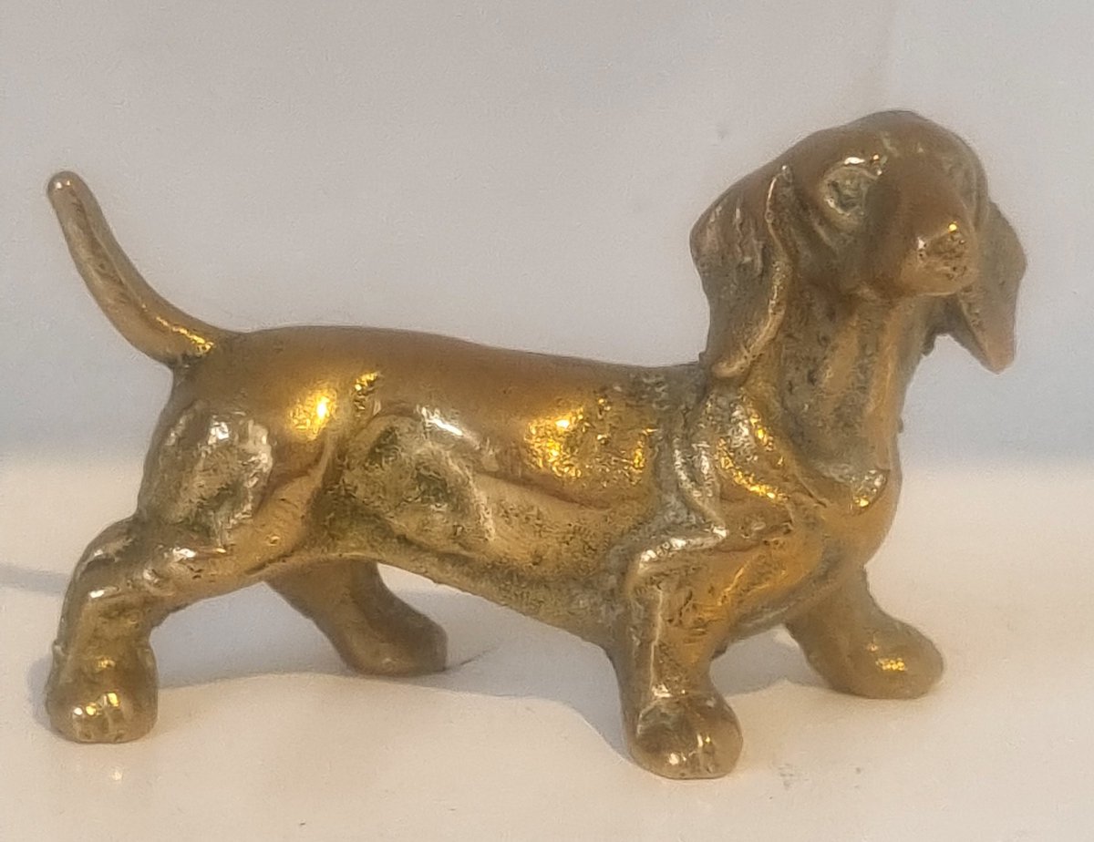 magpieuppingham's tweet photo. Offers that are Better than a black friday discount - https://t.co/GifRqo5Ylq #mhhsbd #shoplocal #vintage #collectables https://t.co/Wju9xRIoEh