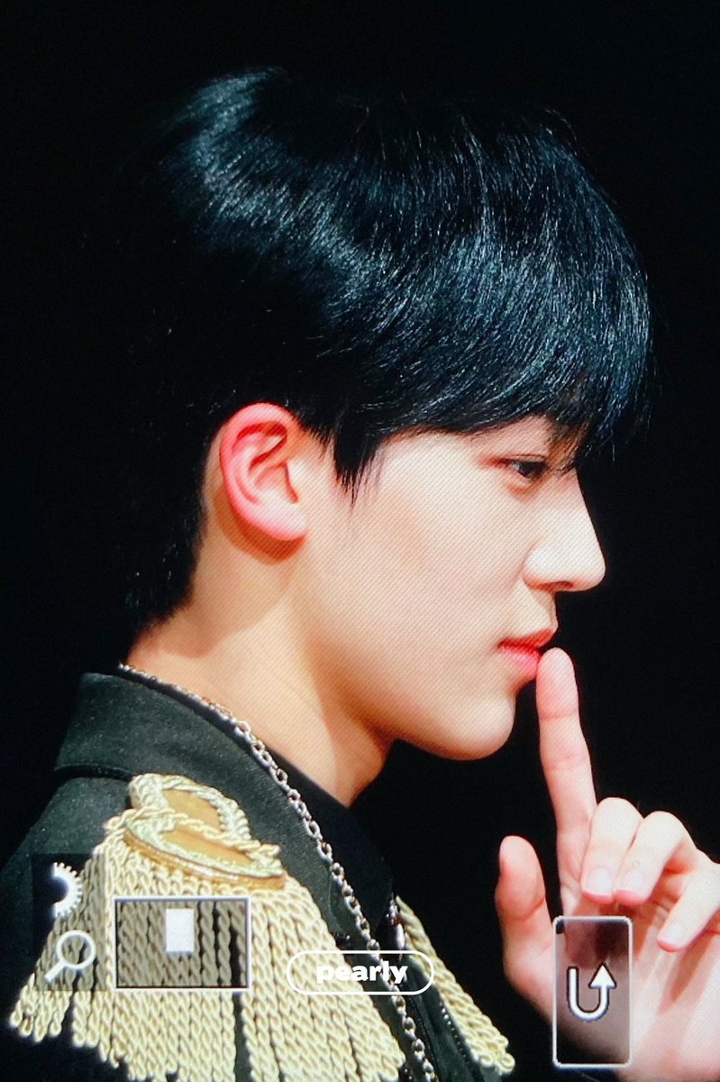 pearly_hj's tweet photo. 221125 하하 제복얼짱
#배현준 #BaeHyunjun #ATBO https://t.co/4Dh4cHFHen