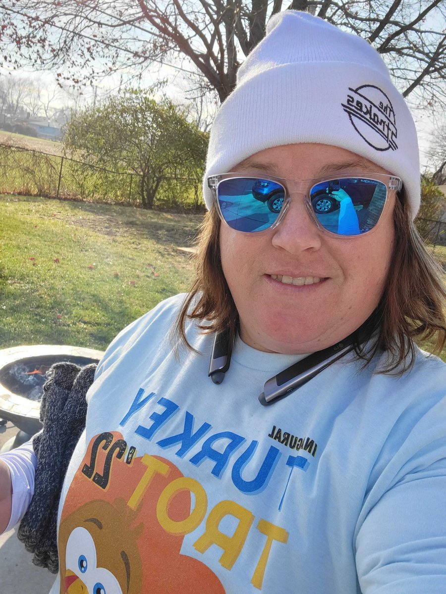 MandyLogsdon's tweet photo. Took part in the Innagural @ArtisanElrng Turkey Trot yesterday. We are still collecting donations to support Feeding America at https://t.co/xkPJKWgchY https://t.co/HOJFYdxQ4H