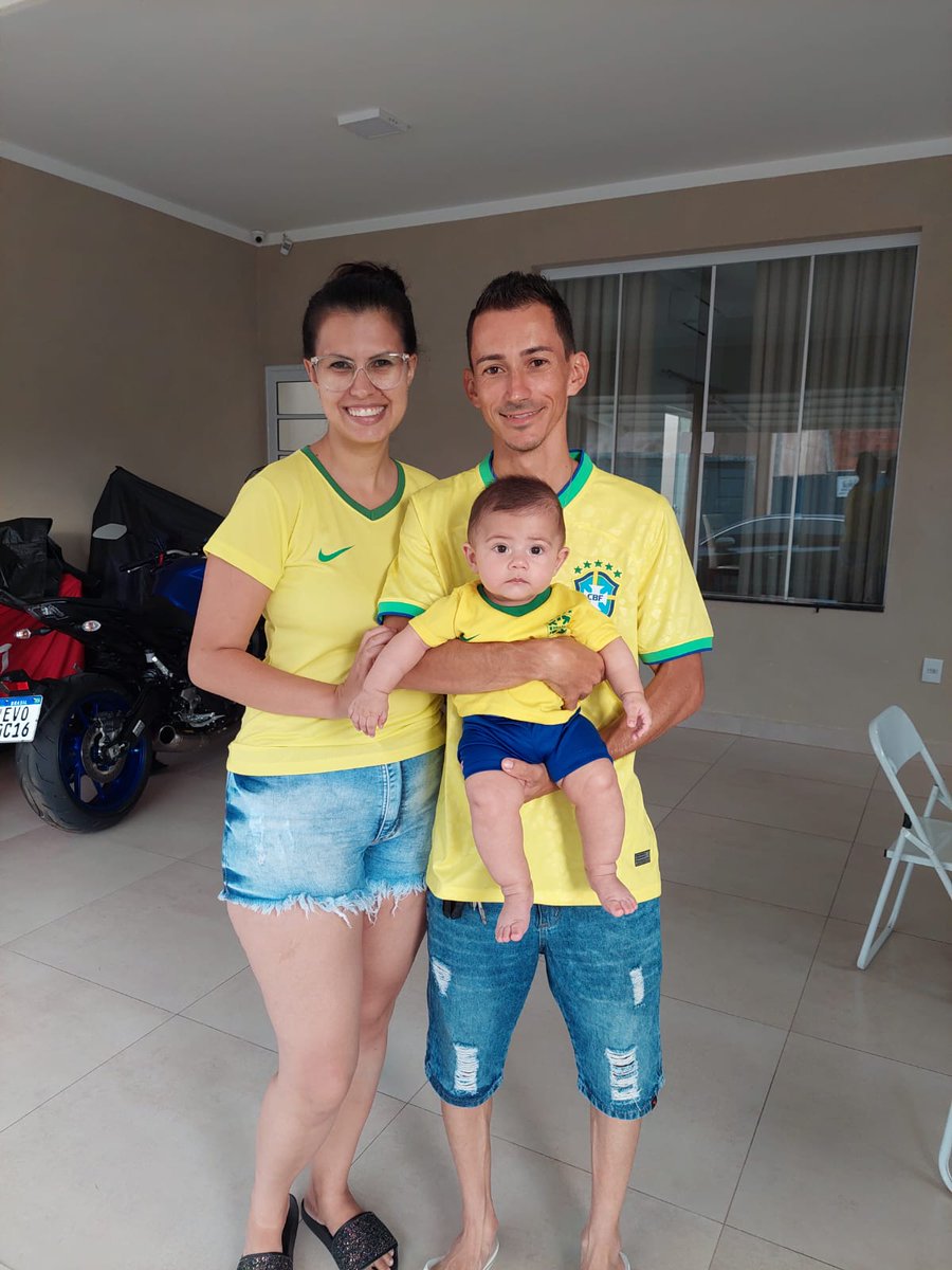NilLuiz4's tweet photo. #CopaDoMundo2022 #Familia 
#primeiracopa Pietro 🇧🇷💚 #Brasil #BrasilNaCopa https://t.co/s2sEF22ErI