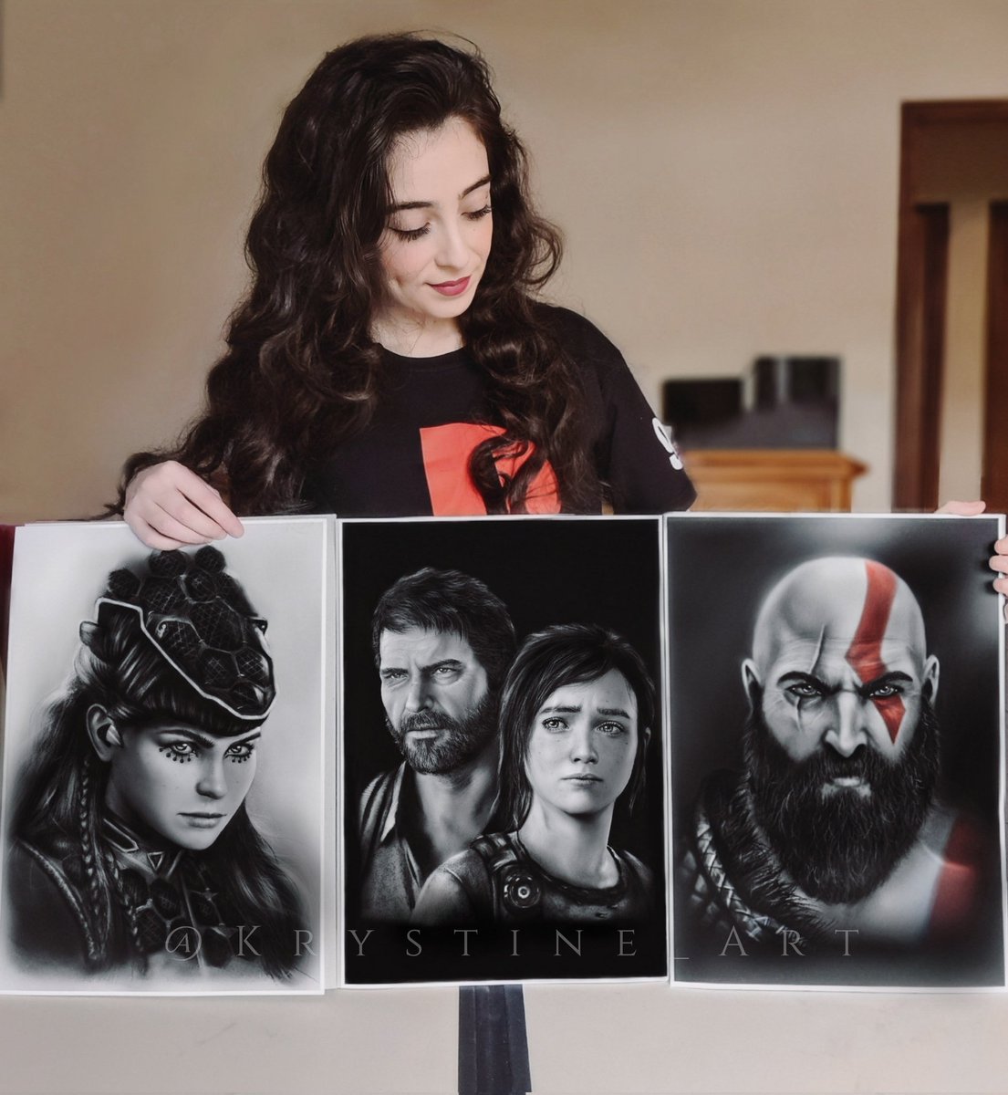 📢 The last giveaway of the year! 
🎨 3 artworks in A3 size
🎁 3 winners! 

To enter: 
🖤Like
🔄Retweet this post
🤔Tell me which one you prefer

Ends on December 2nd! 

#PlayStation
Krystineart.storenvy.com