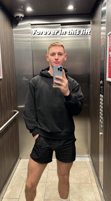 Legit spend my life in lifts 🤷🏼&zwj;♂️ https://t.co/2aWn5cW1qC<a href="/tag/gay"class="tags"><span>#gay</span></a><a href="/tag/gayboy"class="tags"><span>#gayboy</span></a>