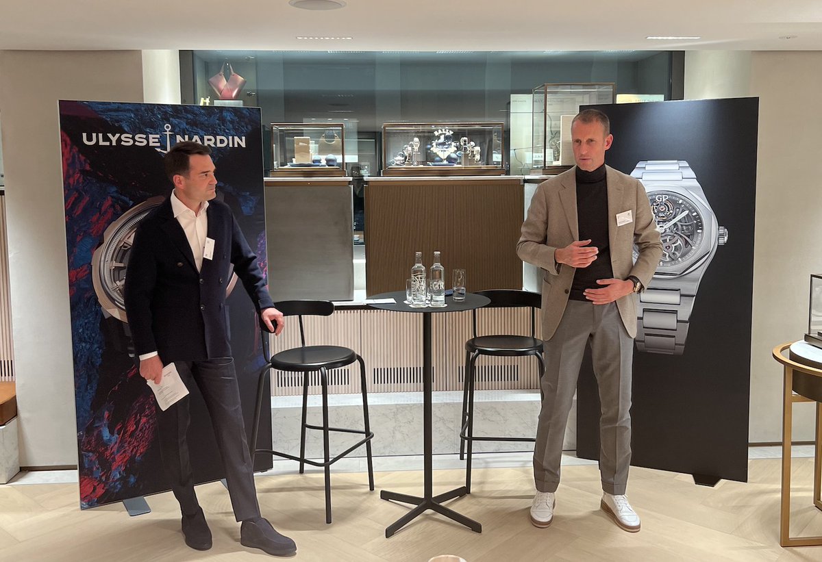 Hier soir, <a href="/EYnews/">EY</a> a rassemblé les alumni Entrepreneur of the Year à Lausanne pour une conférence de <a href="/PPruniaux/">Patrick Pruniaux</a>, qui insuffle une approche innovante à <a href="/ulysse_nardin/">Ulysse Nardin</a> et <a href="/GirardPerregaux/">Girard-Perregaux</a>. Merci à EY et Bucherer Lausanne pour l’invitation ! #luxe #IA #métavers