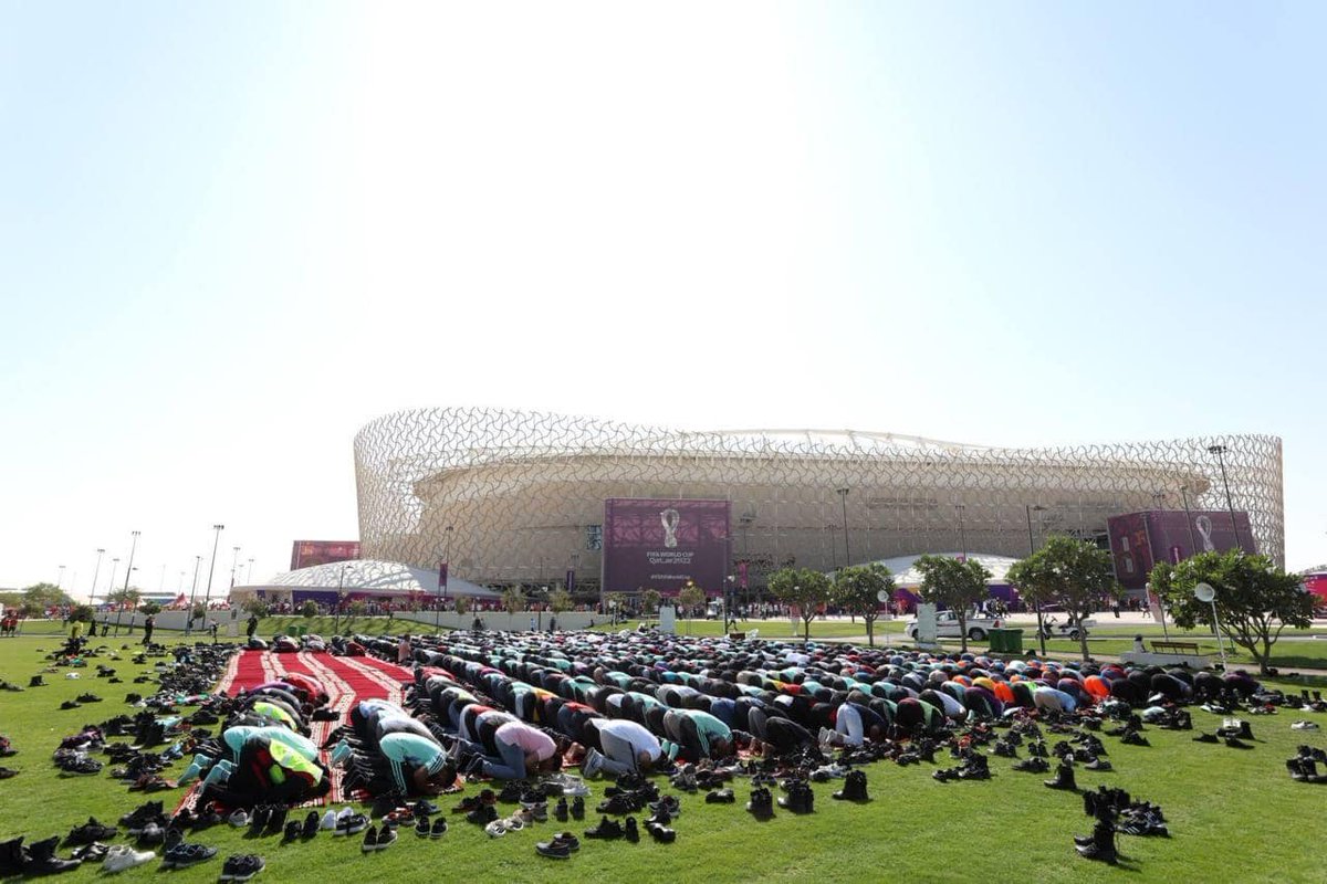 CairoPob's tweet photo. ان انتشار الاسلام هو ما يخيف الغرب بجميع دوله وهو ما نجحت قطر فى توصيل الصورة الصحيحة للعالم 
The spread of Islam is what frightens the West in all its countries, and this is what Qatar has succeeded in conveying the correct image to the world https://t.co/5IYFvfNEre