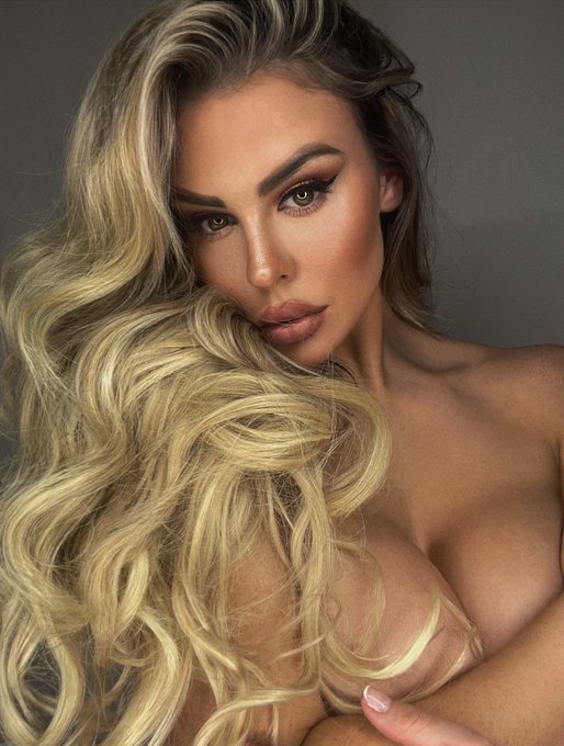 Macykate - Since it got deleted on insta… might as well post it here 🔥 https://t.co/XhCObyKlbz