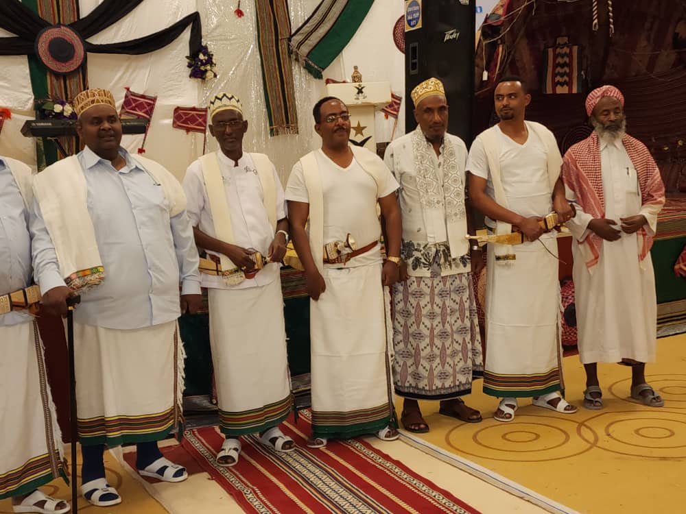 RedwanHussien's tweet photo. የፅኑ ኢትዮጵያዊነት ተምሳሌት 
እና የሰው ልጅ ቀደምት ምንጭ ባለቤት በሆነው አፋር ክልል ተገኝተን ታደምን
ሁሉንም በጋራ አመሰገንን https://t.co/6FMglWhLhy