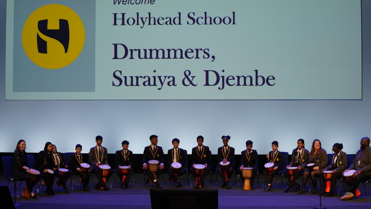 CRSTrust's tweet image. An absolutely exhilarating performance from Suraiya &amp;amp; the Djembe drummers from @holyhead_school #10yearsCRST