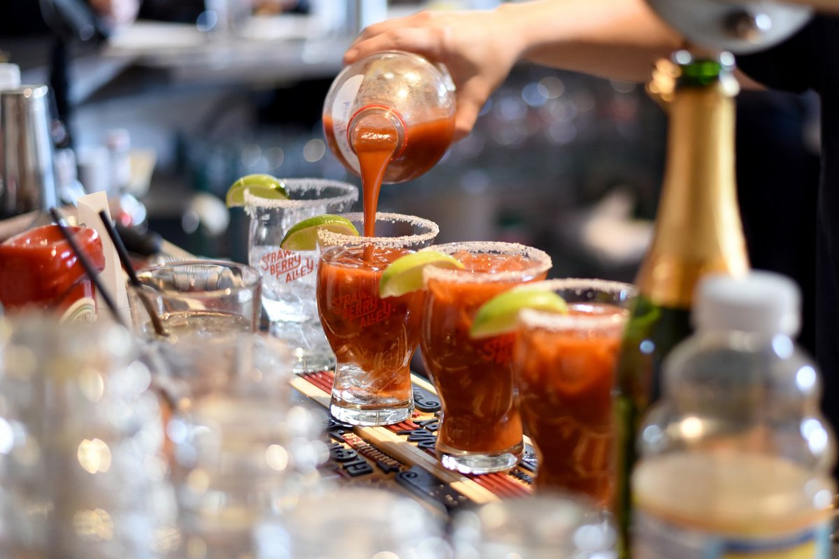 Strawberry Alley Ale Works tweet media