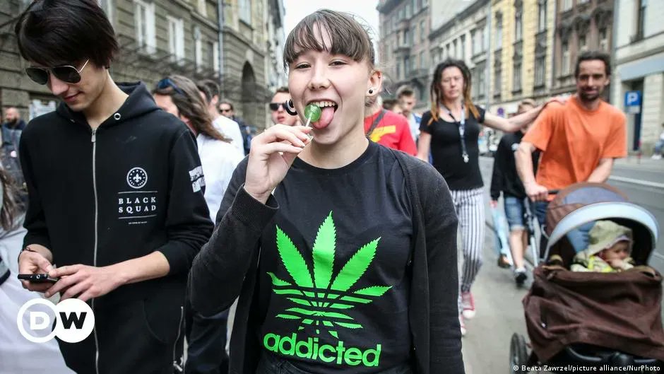 Deepak Anand tweet media