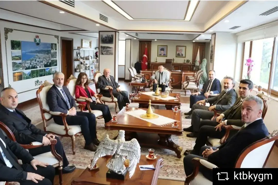 KTBKYGM's tweet photo. Kültür ve Turizm Bakanlığımız Kamu Eliyle Yapılan Kültür Yatırımlarına Destek Projesi kapsamında Çayeli İlçe Halk Kütüphanesi Yapımına İlişkin Protokol imzalandı.
@etkinkutuphane
@OdabasAli https://t.co/Pxe0BN6nm5