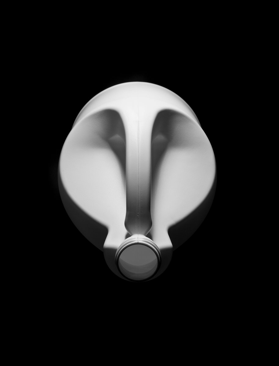 Skip the lines + crowds! These striking works by Kevin Claiborne + Rick Wright are available in our online Benefit Auction - bid now on <a href="/artsy/">Artsy</a> through December 5!
The Benefit is our most important fundraiser. Browse + bid at artsy.net/theprintcenter…
#ThePrintCenterBenefit #Artsy