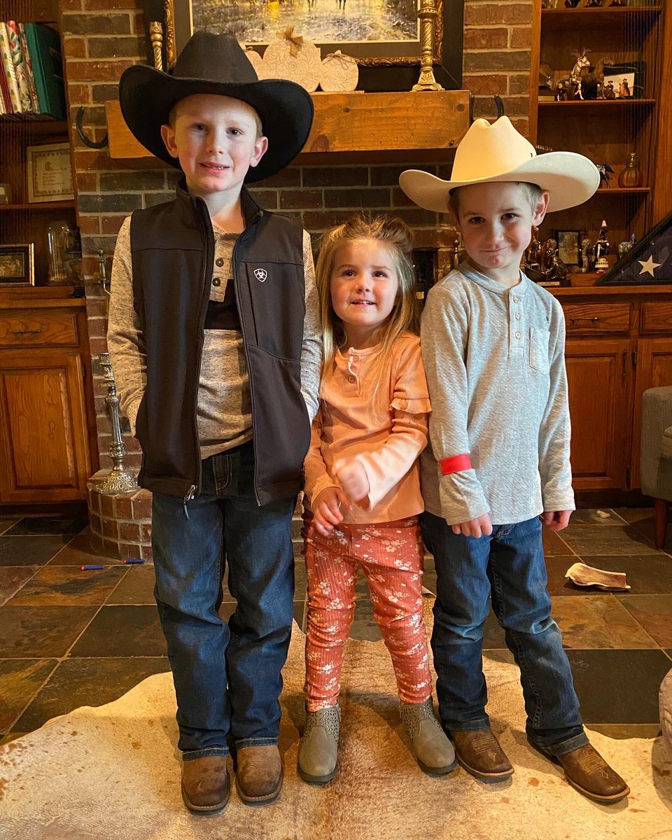 Sarah Carlile tweet media