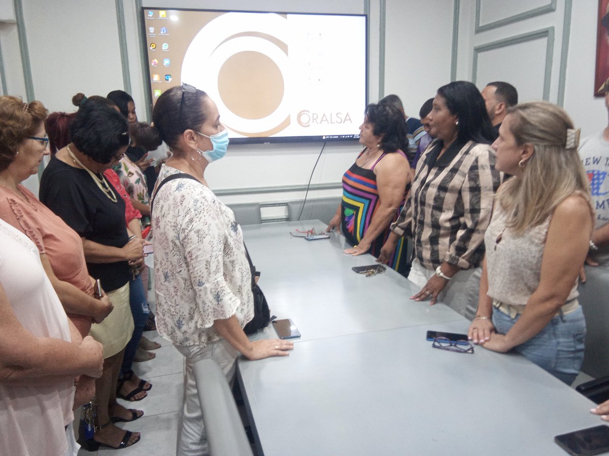 En Coralsa Matutino Especial en honor al COMANDANTE EN JEFE. FIDEL VIVE. #FdelPorSiempre #CoralsaCuba #MinalCuba