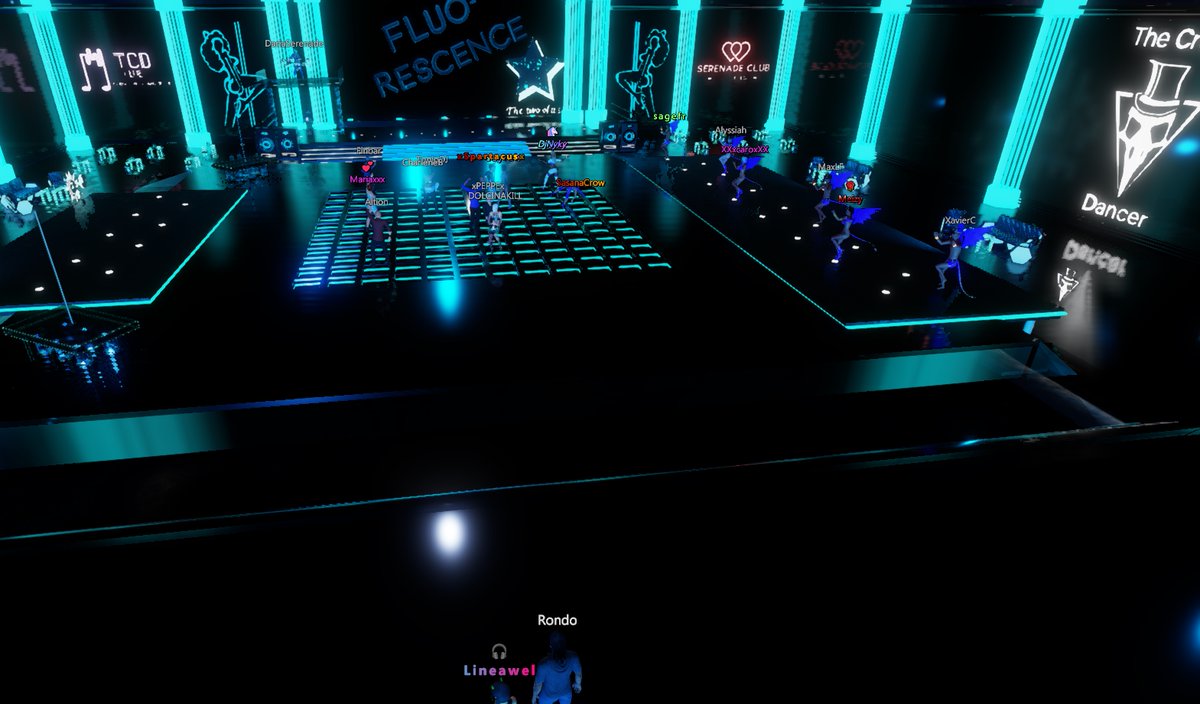 club_serenade's tweet photo. This night at FLUORESCENCE was magic. People were awesome and lil by lil the room got crowdy. I apologize with our #Finbar for not taking a vid of him but some tech. issues made it not possible but tonight he will be in at Waikiki. Thanks #Peppe and #Dolcina, amazing hosts. ❤️ https://t.co/eixUDTifio