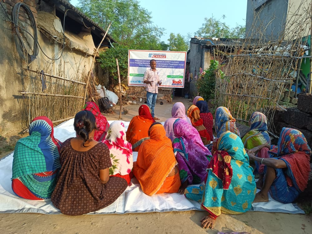908mhz's tweet photo. Narrowcasting Session organized by #radioavinandan on Importance of Routine Immunization  at Chadakapur, Kanas of Puri district 
@UNICEF India 
@YoungIndiaIN
@chillsugata
@sidbshrestha
@LopamudraTripa4
@ShahAnsariLive
#communityradio #comunityradio4change https://t.co/ebVeIFd8sN