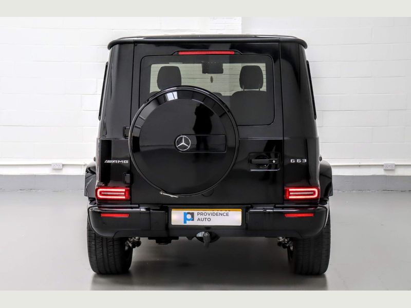 JaMtoka's tweet photo. • 2022 Mercedes-Benz G63 AMG
• 4000cc Twin-Turbopetrol V8
• 577hp/850Nm
• 9-Speed AT
• 4Matic, 11 Airbags, 3 Diff Locks, ETS
• Android Auto/Apple CarPlay
• 15-Speaker Burmester Sound
• Fuel Tank: 100L
• Mileage: 80km
• Status: Import On Order
• $424,000 (All-inclusive) https://t.co/wkRMk8o08S
