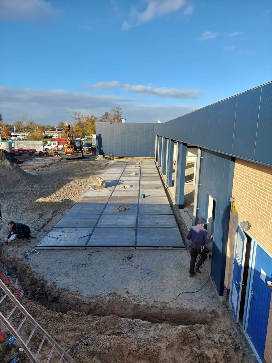 Mooi weer en mooi werk! ☀️ #Verduurzaming en #Renovatie Dokwurk