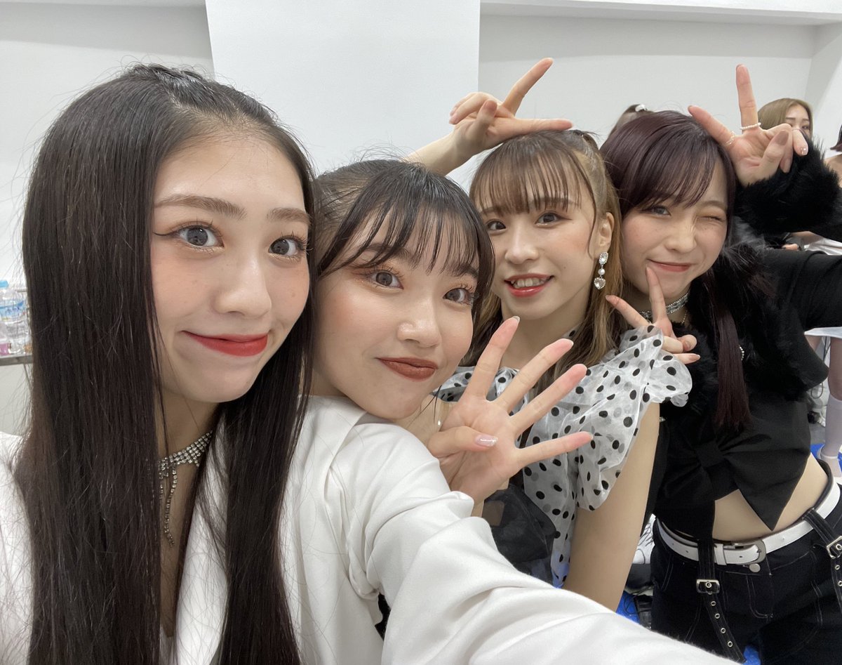 明日ね〜😴🤍💫