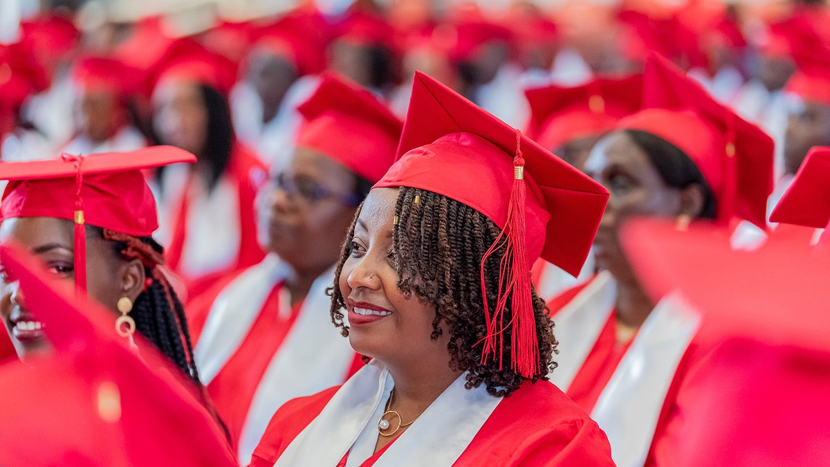 RBTCKenya's tweet photo. He indeed gave us a reason to rejoice...."The Lord has done it this very day; let us rejoice today and be glad." Psalm 118:24 #InHimRealities #CongratsClassof2022 https://t.co/wQJ3kSFHEx