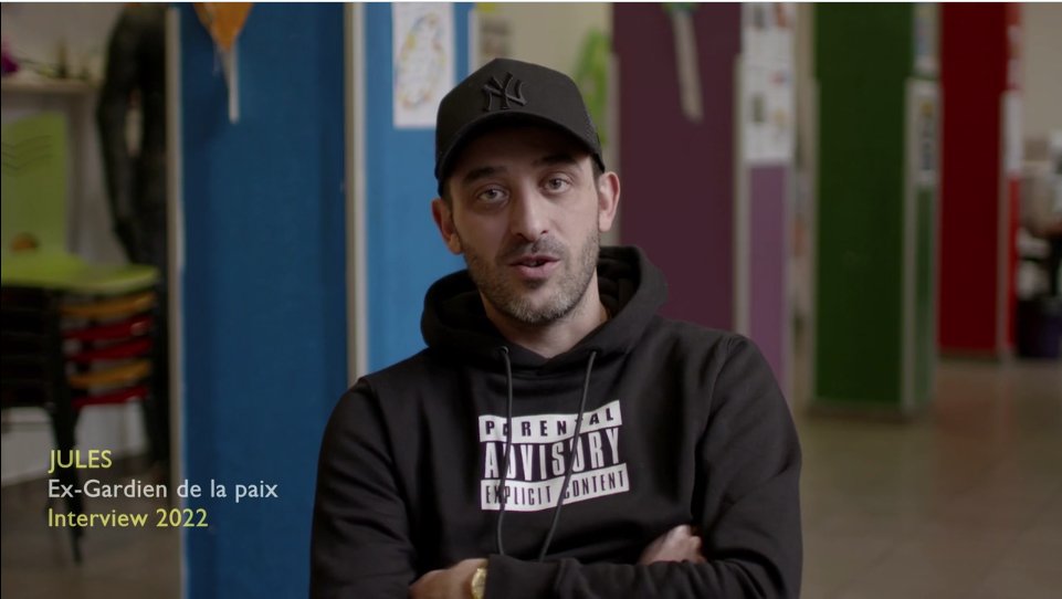 Le constat est sans appel sur la relation police/population : 

" C'est pire qu'avant"

Notamment le recours systématique aux amendes qui poussent des jeunes à rentrer dans la délinquance pour pouvoir les payer. 

4/5