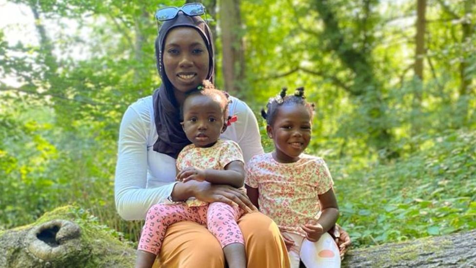 CountDeadWomen's tweet photo. 22 November 2022: Fatoumatta Hydara, 28, died in hospital two days after a fire at her home which had killed her two daughters Naeemah Drammeh, aged one, and Fatimah Drammeh, aged three. A neighbour Jamie Barrow, 31, has been charged with their murders https://t.co/a0tzaWKo85