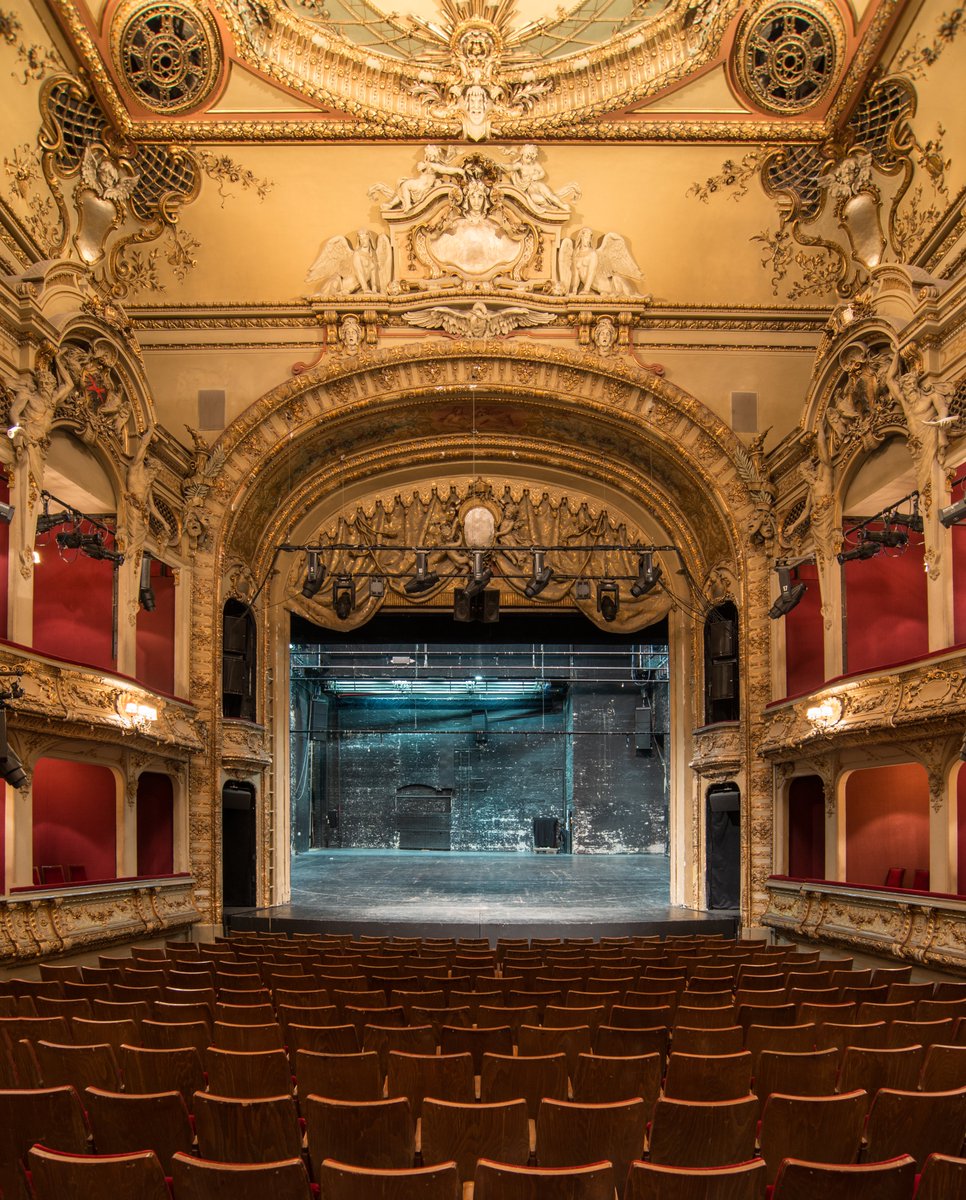 die <a href="/BuergerStBerlin/">BürgerstiftungBerlin</a> versteigert bis 27.11. unbezahlbare Sammlerstücke und außergewöhnliche Erlebnisse zur Unterstützung von Projekten, die Kinder und Jugendliche stärken. u.a. könnt ihr eine #BE-Führung mit Peter Luppa für den guten Zweck ersteigern! online.charitybeat.com/de/DigitaleAuk…