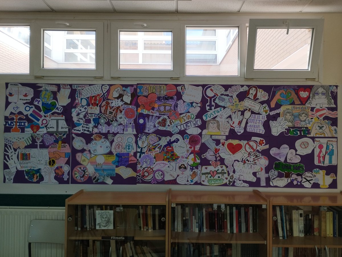 coperteca's tweet image. La Coperteca se viste de morado.