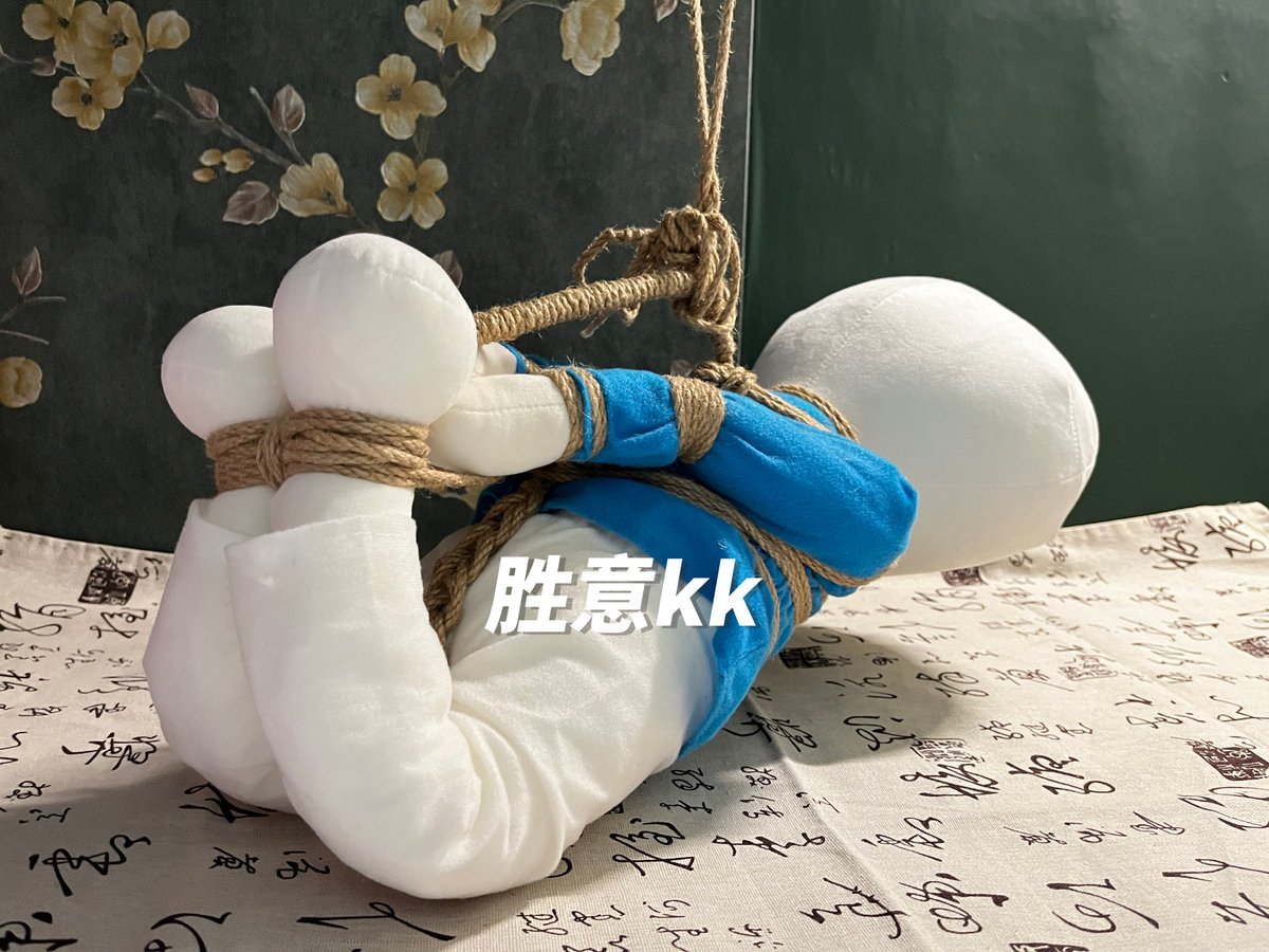 shengyikk's tweet photo. 操他妈，为什么有英语 ＃绳师 ＃绳艺 ＃绳缚 ＃紧缚 ＃束缚 ＃捆绑 https://t.co/hLkAdZt2DD