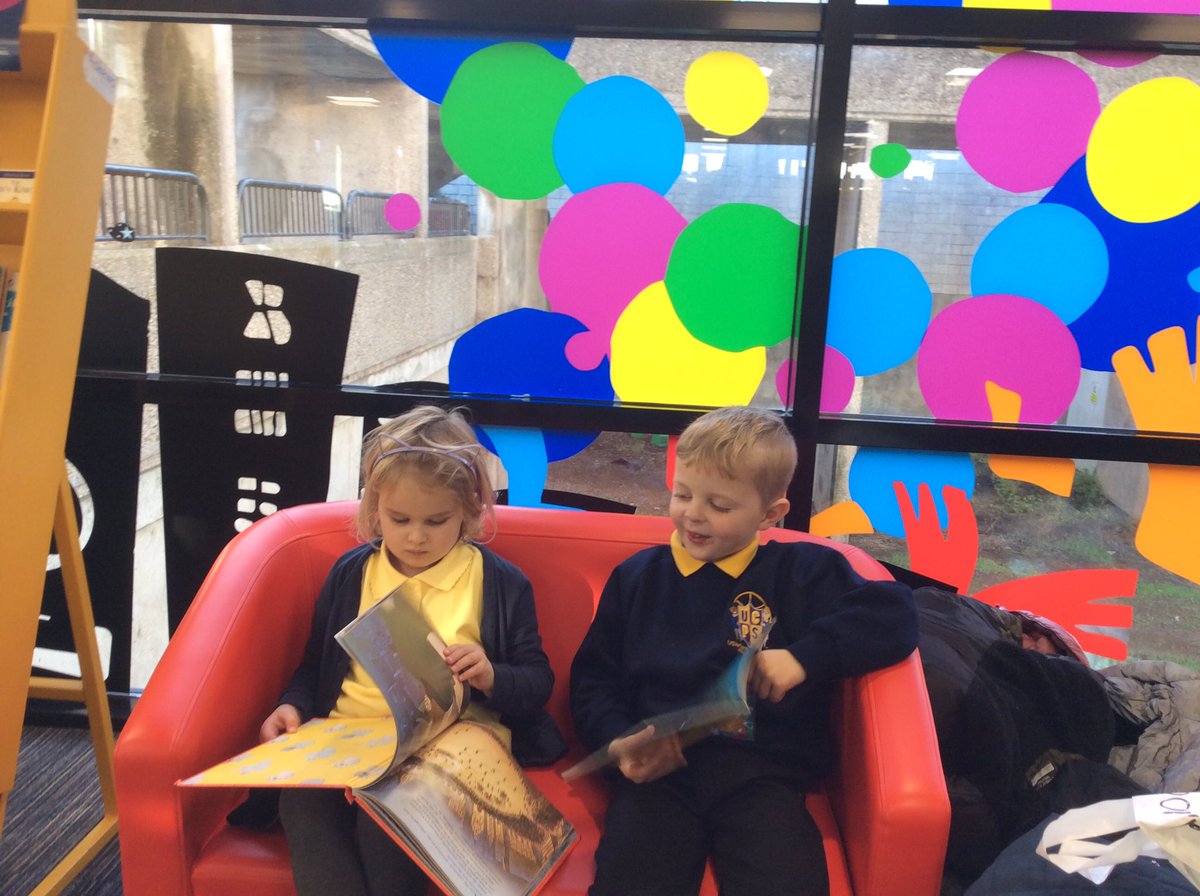 MissJB_1's tweet photo. 1/2JB visiting the Washington Library! We learned all about the library, heard a story and explored books. What a way to end our Reading Conference week! Now who wants their own library card? @NTynesideTRG @UCPrimary #readingforpleasure https://t.co/Hqww7IrmLx
