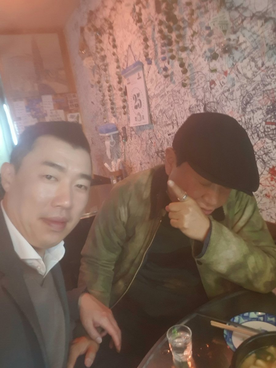 hanmane's tweet photo. 우리 곧 만나요♡강찬이 대표님과 한마네~~ https://t.co/vcIgKy4Sg5