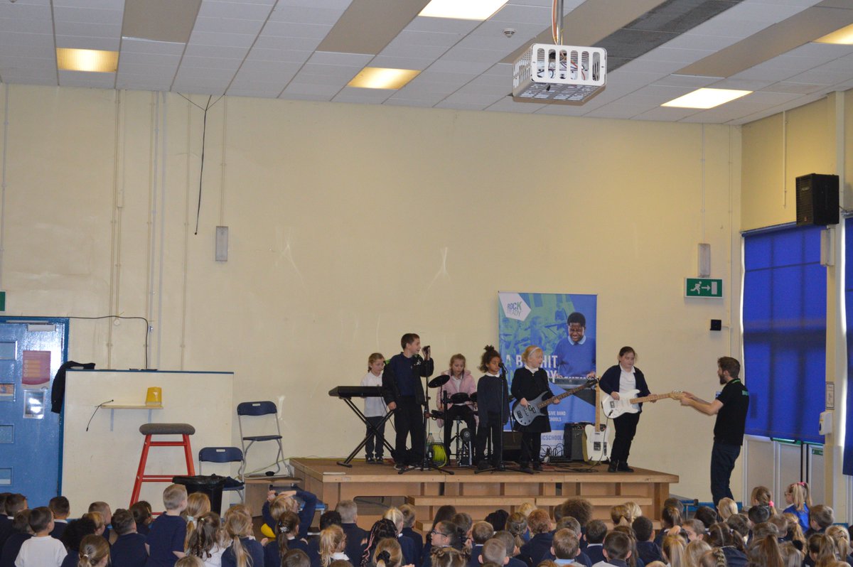 Rock and Roll!🤘Our pupils all enjoyed yesterday's assembly hosted by Rock Steady! We were treated to demonstrations of numerous instruments, sang some popular hits before 12 lucky pupils were selected to form their own bands. We look forward to welcoming Rock Steady back soon!