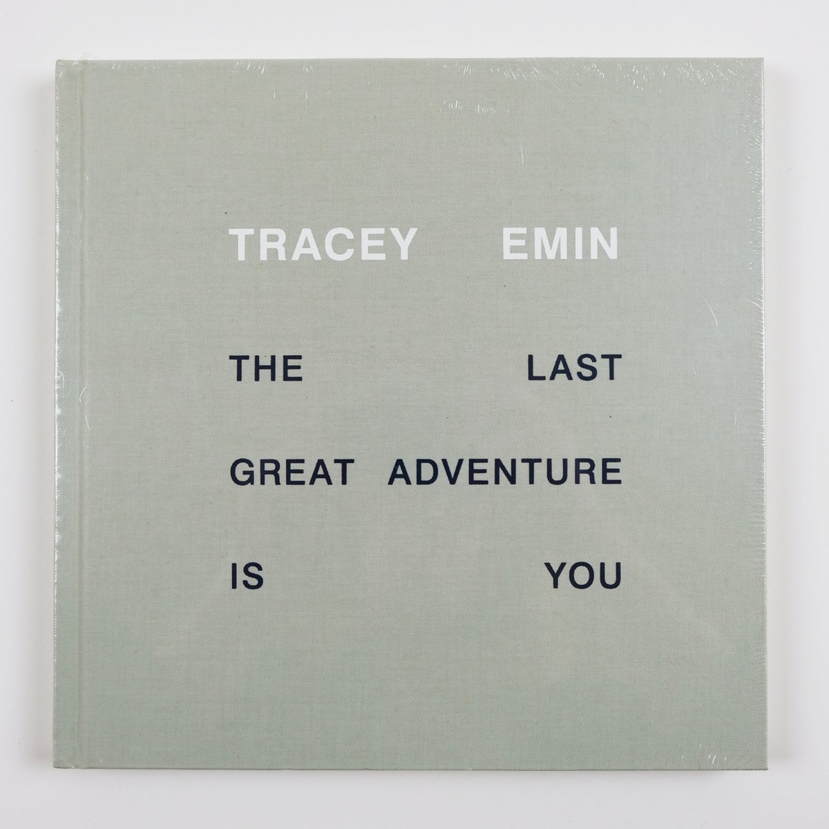 Our #BenefitAuctions is bursting with fabulous artworks + rare books, including this photograph by Ron Tarver + book by Tracey Emin!
Visit during our Public Previews - Tuesday, Nov. 29 through Friday, Dec. 2 from 11am - 5pm, and Saturday, Dec. 3 from 11am - 3pm. Free to attend!
