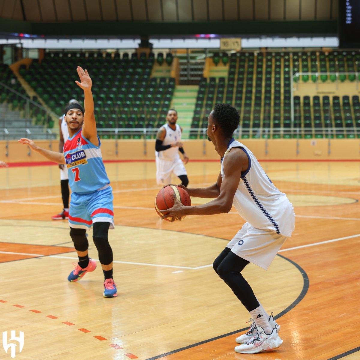 Alhilal_SG's tweet photo. 📄 #AlHilal Basketball Team Defeats “Dhaba” 👏🏻🏀
#AlHilalSportGames 💙 https://t.co/UeVbfMWiSF