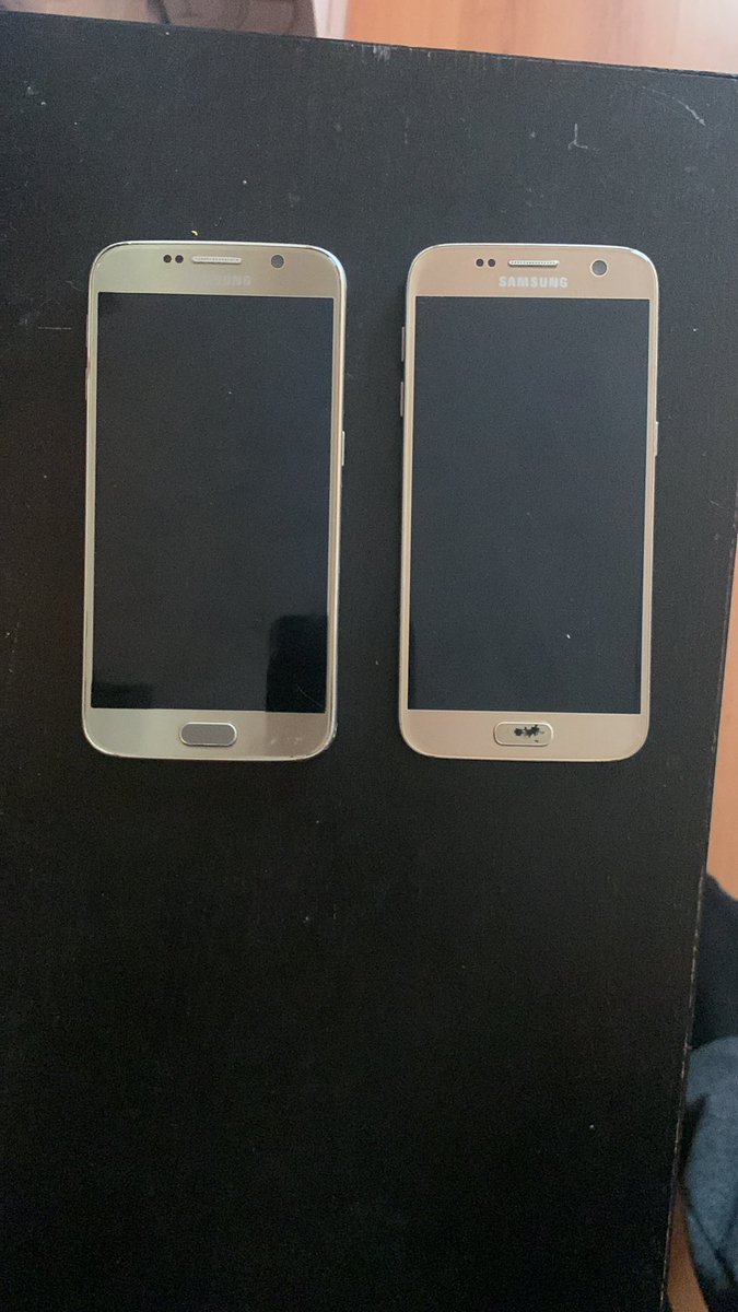 RubenJustme's tweet photo. Parecen iguales pero son distintooos 🎶
Samsung Galaxy S6 y S5 y lo mejor funcionan

#BFSamsung  #SamsungXIbai https://t.co/VE3UYbnocy