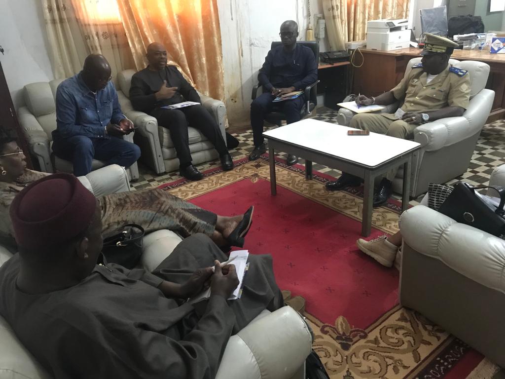 OCHA_Mali's tweet image. Mission NU/Gvt à Ségou, conduite par @AlainNoudehou
La recherche de #SolutionsDurables pour les PDI/pop. hôtes était au cœur des échanges entre la délégation &amp;amp; le Comité Technique
Les PDI ont besoin des alternatives comme les activités génératrices de revenus pour être autonome