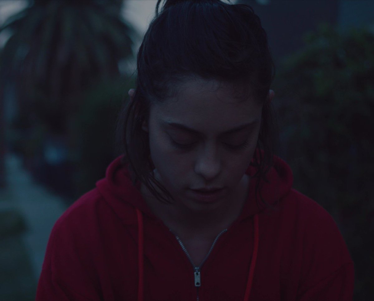 alexiogrenier's tweet photo. Lady in red. 🫠❤️ #Gorgeous #RosaSalazar #Cute #LadyInRed #AlitaArmy #AlitaBattleAngel #GoodCrazy #Pretty https://t.co/lizr2nUCd5