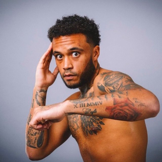 Back on Twitter after about 4 years peace ✌🏽