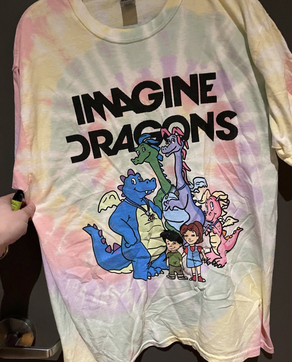 shirtsthtgohard's tweet photo. https://t.co/AHpoVPjhvK