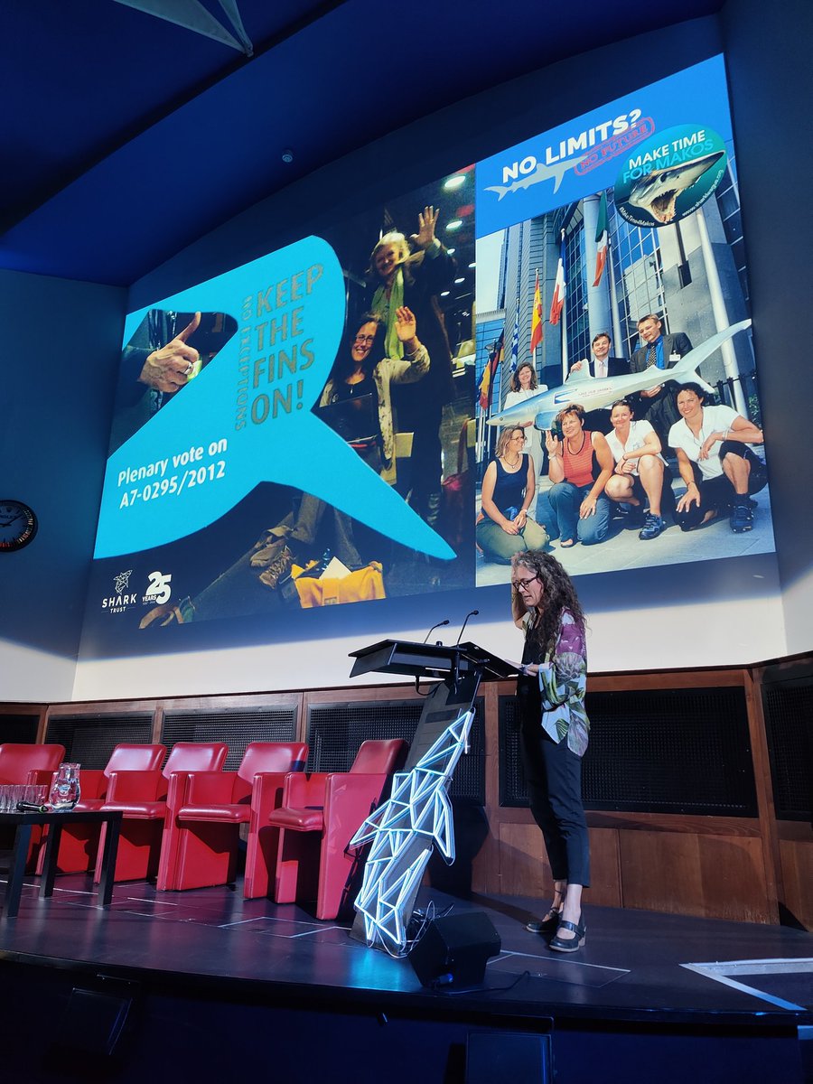 SharkTrustUK's tweet photo. We had such a wonderful evening @RGS #ForTheLoveOfSharks celebrating 25 years of the Shark Trust with so many of our incredible members, supporters, patrons &amp; trustees. A huge THANK YOU to everyone who joined us both online &amp; in person! 💙🦈 https://t.co/Bhyt9hUYuo