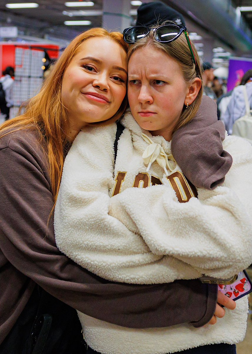 Hei Twitter long time no see. Starter med en alt for sen appriciation post for SpillExpo 🥹 Så mange kosemennesker både på Expo og After som jeg ikke har sett på så altfor lenge💗